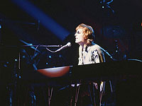 Опубликовано ранее официально не издававшееся концертное видео Джона Леннона