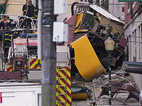 В Лиссабоне при крушении фуникулера погибли не менее 15 человек