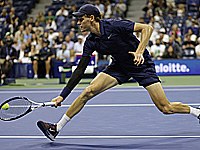 Янник Синнер вышел в полуфинал Открытого чемпионата США