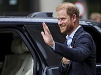 Принц Гарри прибыл с неожиданным визитом в Киев