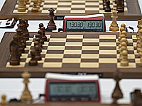 Шахматный турнир в Испании. Организаторы оставили только  флаги ООП. Израильтяне снялись с турнира