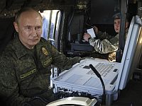 Путин посетил учения 