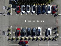 Минтранс: Tesla будет тестировать в Израиле свое автономное такси