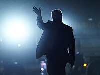 Трамп установил за рабочие визы для иностранцев сбор в 100000 долларов