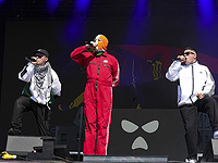 Антиизраильской рэп-группе из Северной Ирландии запретили въезд в Канаду