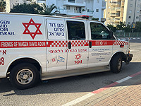 В Ришон ле-Ционе в ДТП попали двое мужчин, ехавшие на электросамокате