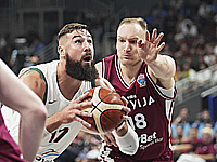 Евробаскет. Литовцы обыграли сборную Латвии и вышли в четвертьфинал