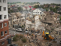 Последствия ударов армии РФ по Киеву и Запорожью. Фоторепортаж