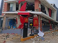 На Филиппинах произошло сильное землетрясение, десятки погибших