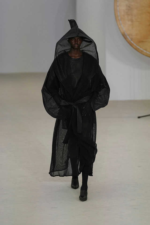 Коллекция Issey Miyake Коллекция Issey Miyake
