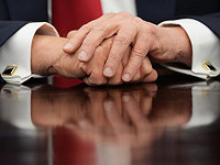 Трамп поблагодарил семьи похищенных за выдвижение его на Нобелевскую премию мира