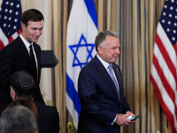 Заседание правительства отложено: Нетаниягу встречается с Виткоффом и Кушнером