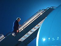 Дональд Трамп вылетел из Шарм аш-Шейха в Вашингтон