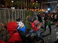 Столкновения у парламента Перу, десятки пострадавших