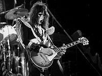 Умер сооснователь рок-группы Kiss Эйс Фрейли