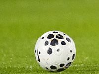 Чемпионат Казахстана. 19-летний футболист потерял сознание во время матча и умер