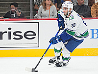 Гол Сасона. Хет-трик Шмальца. Результаты матчей НХЛ