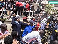 Погибшие и сотни пострадавших во время церемоний прощания с бывшим премьер-министром Кении