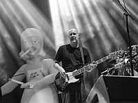 Умер бас-гитарист Limp Bizkit Сэм Риверс, ему было 48 лет