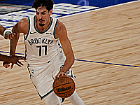 Израильтянин Бен Сараф провел дебютный матч в НБА. 