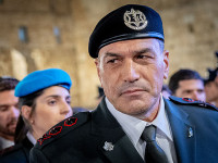 ЦАХАЛ проводит расследование встречи курсантов с бывшим палестинским министром