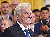 Владельцы клубов НБА одобрили продажу