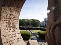 Во Франции вынесен приговор по делу об осквернении мемориала Холокоста: 
