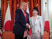 Белый дом: премьер-министр Японии выдвинула Трампа на Нобелевскую премию мира