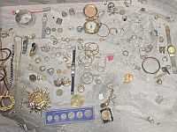 От часов Rolex до жетона 