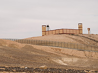 Кац поручил усилить борьбу с контрабандистами на границе с Египтом Кац поручил усилить борьбу с контрабандистами на границе с Египтом