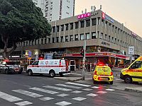 Вооруженное нападение в Тель-Авиве, двое тяжелораненых
Вооруженное нападение в Тель-Авиве, двое тяжелораненых