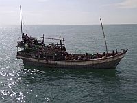 В районе морской границы Малайзии и Таиланда перевернулось судно, возможно есть множество жертв
