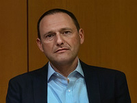 Министр обороны Кац подписал указ о назначении Итая Офира главным военным прокурором