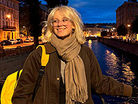 Фотография солистки группы  Фотография солистки группы