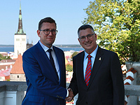 Гидеон Саар с Кристеном Михалом