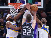 Возвращение Сарафа и Карри. 