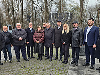 Зажжение свечей памяти Зажжение свечей памяти