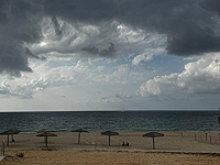 Водяной смерч около побережья Израиля