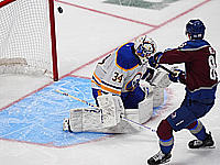 Достижение и 4 очка Нечаса. Результаты матчей НХЛ