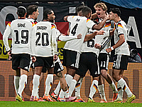 Сборная Германии разгромила словаков и вышла в финальную часть чемпионата мира