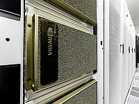 Конгресс США рассматривает законопроект об ограничении экспорта ИИ-чипов. Белый дом против