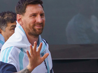 Лионель Месси получил приз лучшему игроку 