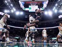 Тайриз Макси набрал 54 очка. Результаты матчей НБА Тайриз Макси набрал 54 очка. Результаты матчей НБА