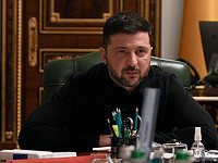 Зеленский заявил, что настал один из тяжелейших моментов в истории Украины