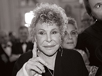 Орнелла Ванони, 2023 год