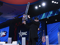 Ведомство по повышению эффективности работы правительства США (DOGE) прекратило свое существование Ведомство по повышению эффективности работы правительства США (DOGE) прекратило свое существование