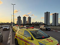 Молодой мужчина получил тяжелые травмы, упав с электросамоката в Нетании