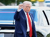 Трамп выразил готовность встретиться с Путиным и Зеленским на завершающей фазе переговоров