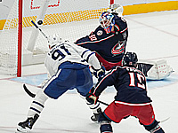 НХЛ. Таварес забил 500-й гол. 