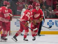 Патрик Кейн установил рекорд НХЛ. Результаты матчей